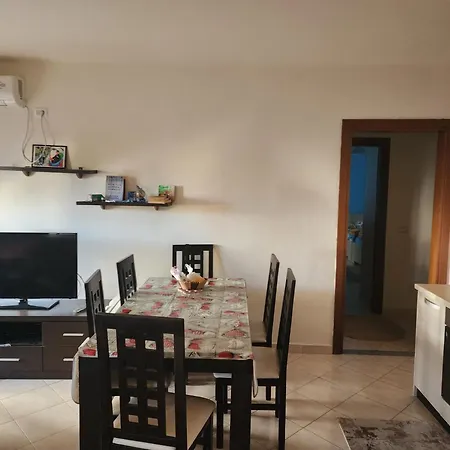 Tatil Evi Family In Kavaje Golem (Tirana)