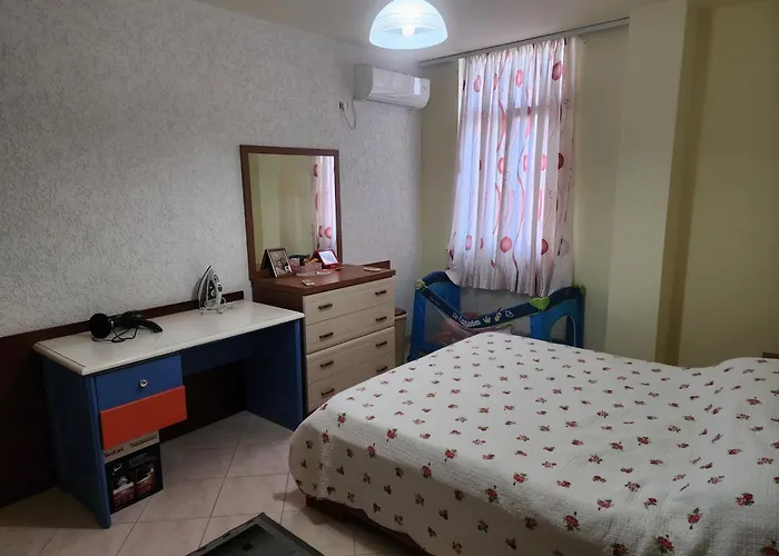 Family In Kavaje Golem (Tirana)